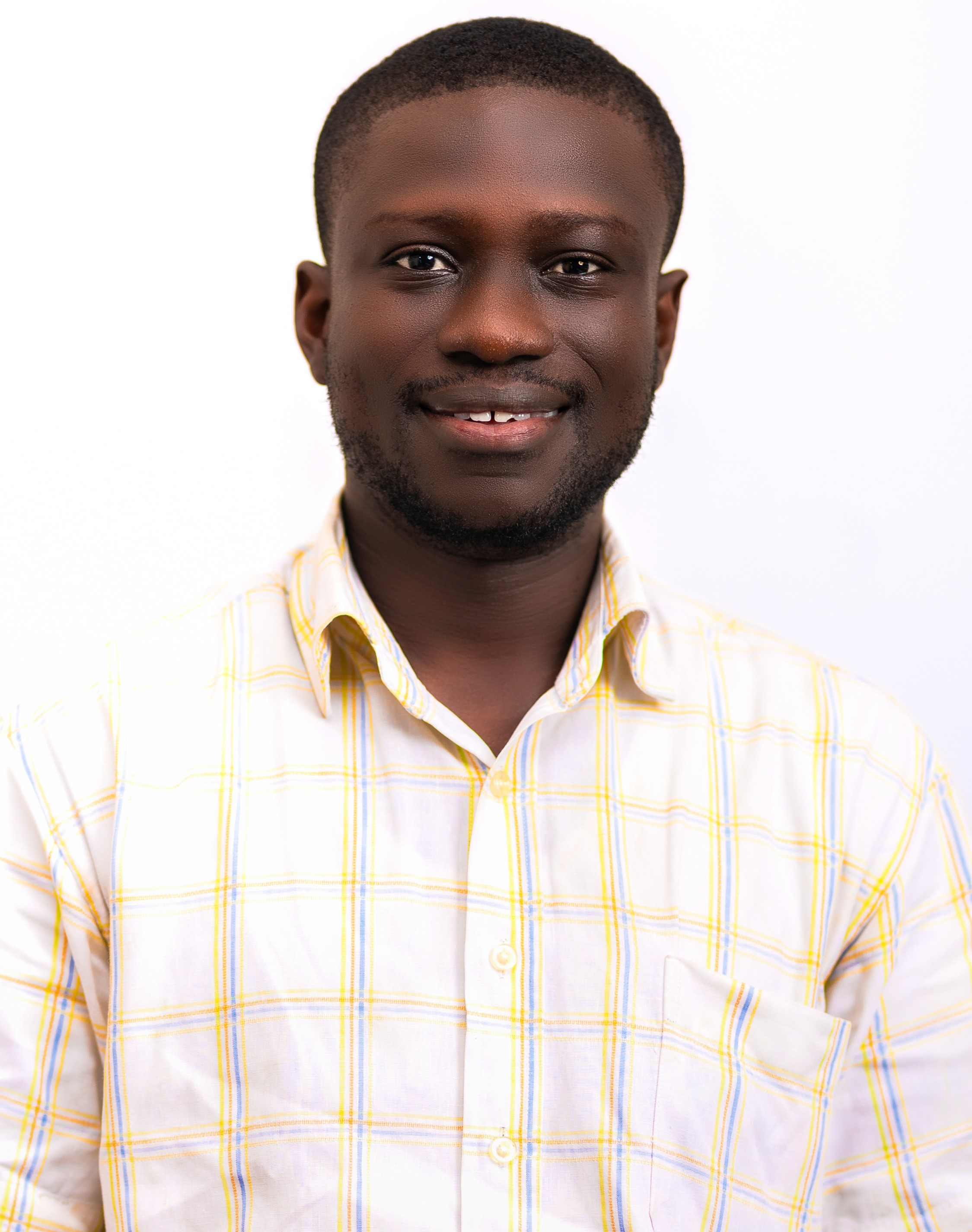 DR. (PHARM) KWABENA OTENG-BOAHEN
